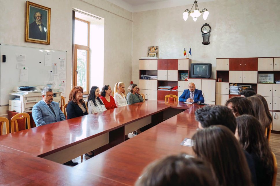 Record de distincții la Colegiul Național,,Eudoxiu Hurmuzachi” Rădăuți 106