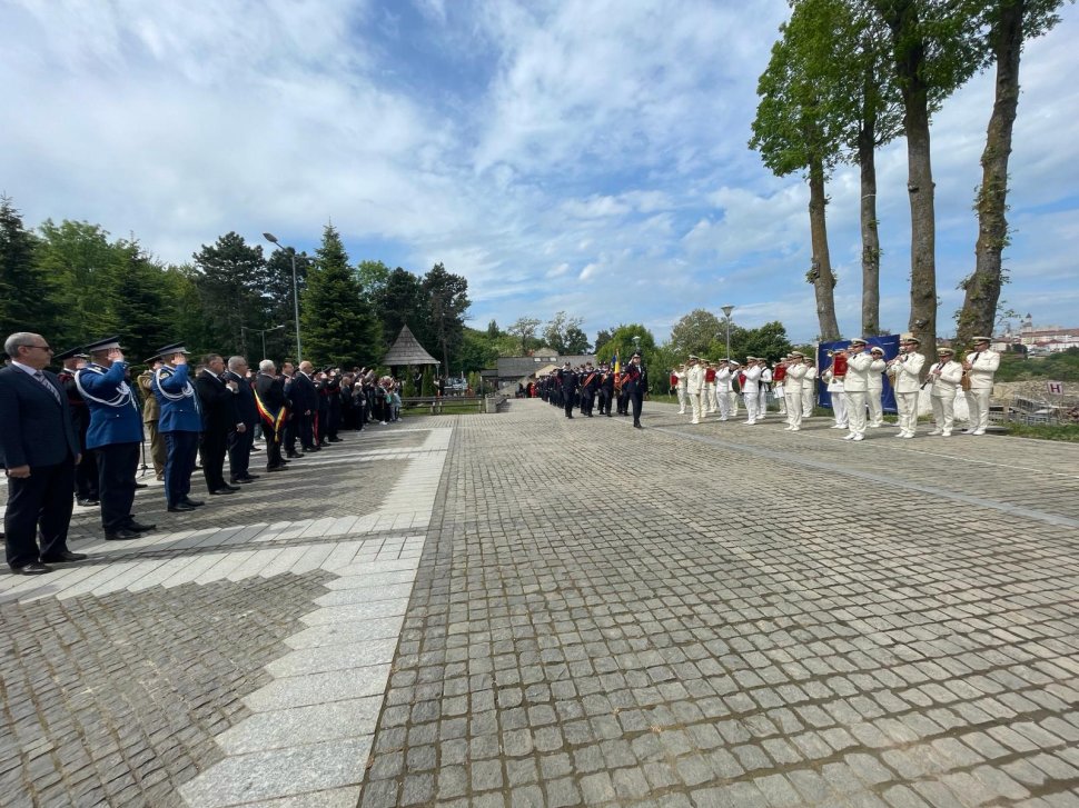 Drapelul de luptă al Inspectoratului pentru Situații de Urgență ,,Bucovina” Suceava decorat de către Șeful Departamentului pentru Situații de Urgență, Raed Arafat 118