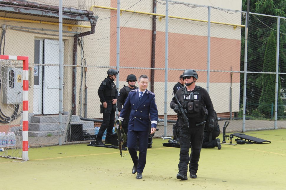 Mascații SAS prezenți de ziua copilului, la LPS Suceava 399