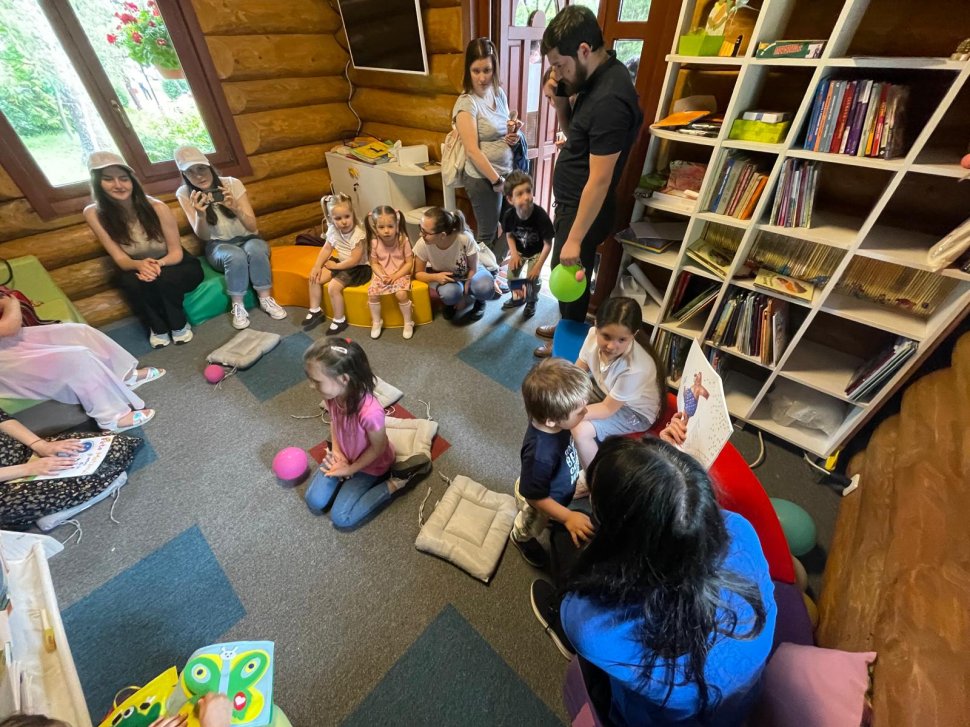 Micii suceveni s-au distrat pe 1 iunie, la Căsuța cu povești  383