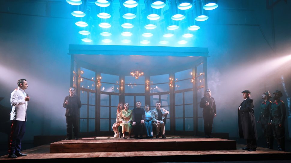 Teatrul Național București găzduiește Trupa „Matei Vișniec” pentru trei seri consecutive 671