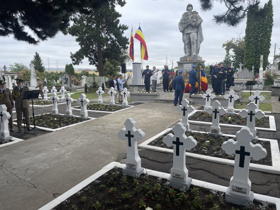 Ziua Eroilor a fost celebrată la Suceava cu o slujbă de comemorare 652