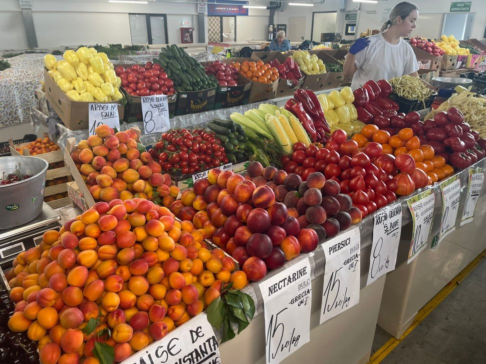 Sucevenii fac cumpărături din piață, deoarece calitatea face diferența 837