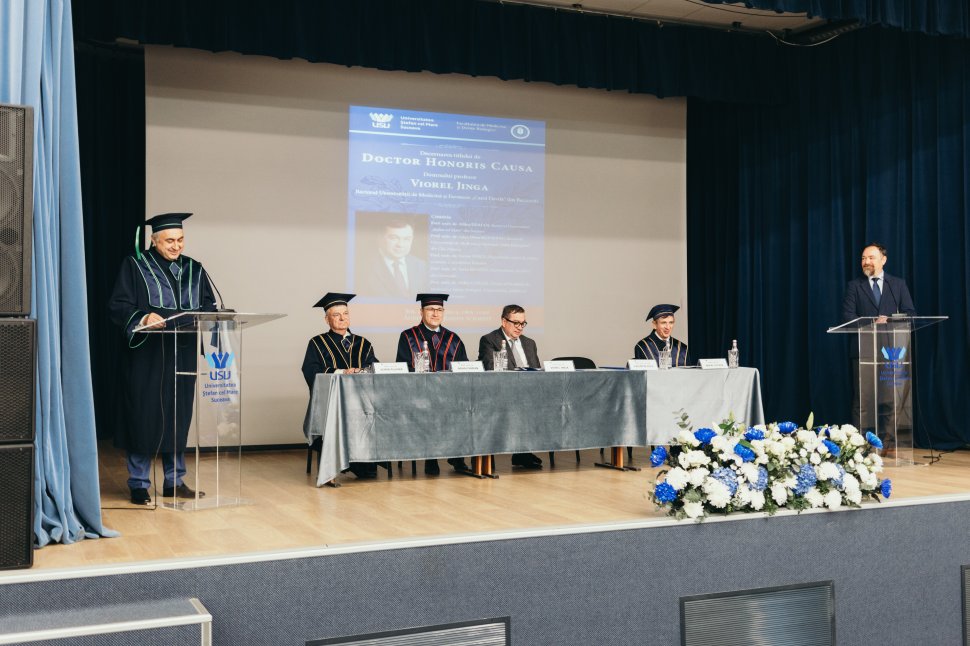 Titlul de Doctor Honoris Causa al Universității „Ștefan cel Mare” din Suceava a fost oferit profesorului universitar doctor Viorel Jinga 872