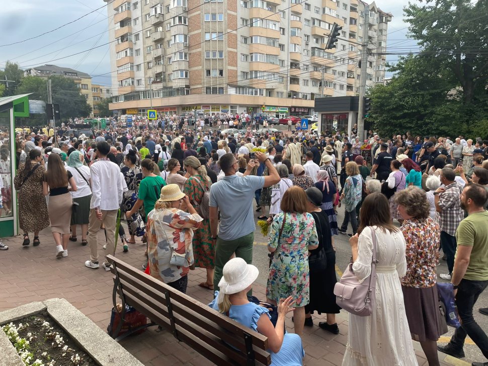 Procesiunea „Calea Sfinților” a adunat zeci de mii de credincioși la Suceava 879