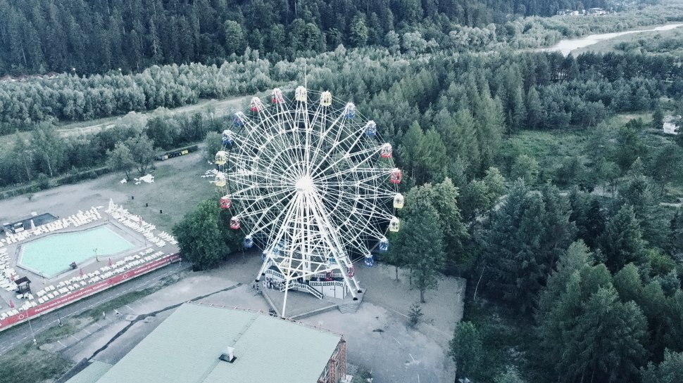 Singură roată panoramică din județ s-a deschis la Gura Humorului 1084