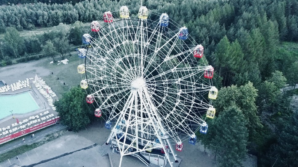 Singură roată panoramică din județ s-a deschis la Gura Humorului 1085