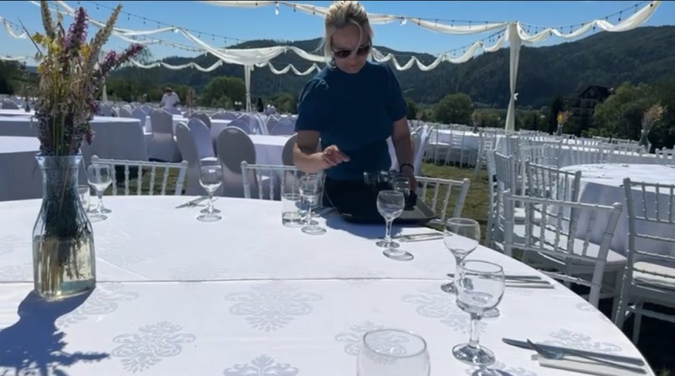 Pregătirile petrecerii lui Radu Simion sunt în toi, la Toaca Bellevue în Gura Humorului 1240