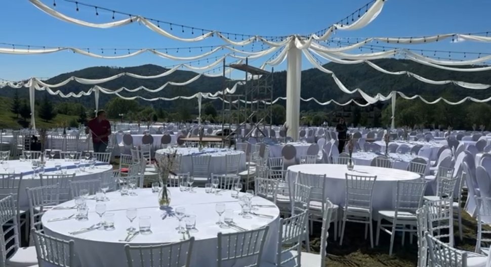 Pregătirile petrecerii lui Radu Simion sunt în toi, la Toaca Bellevue în Gura Humorului 1248