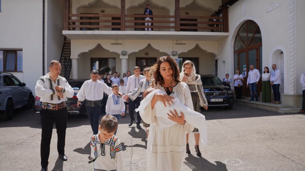 Primul copil al lui George Simion, a fost încreștinat la Rădășeni  1234