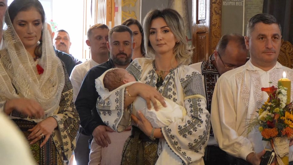 Primul copil al lui George Simion, a fost încreștinat la Rădășeni  1236