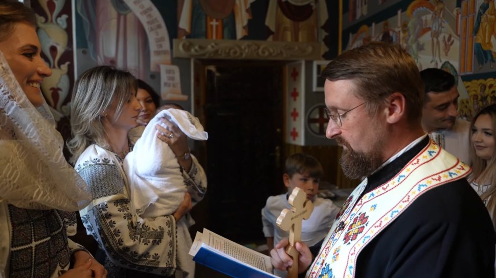 Primul copil al lui George Simion, a fost încreștinat la Rădășeni  1239