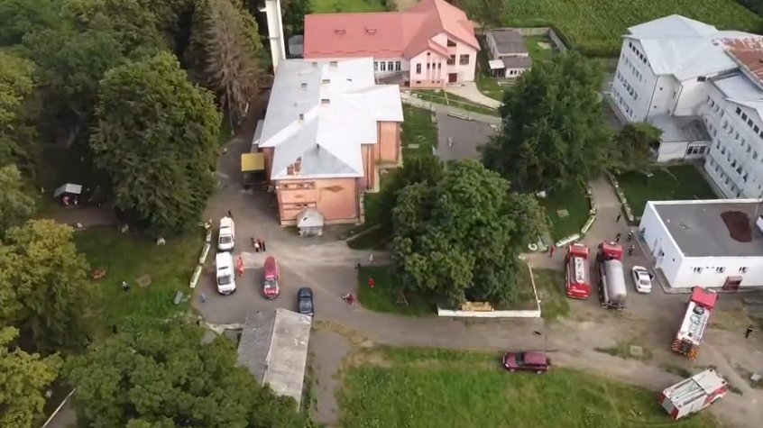 Incendiu la Centrul de Recuperare și Reabilitare Neuropsihiatrică din Sasca Mică 1388