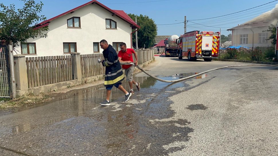 Incendiu violent la grădinița din satul sucevean Herla 1407
