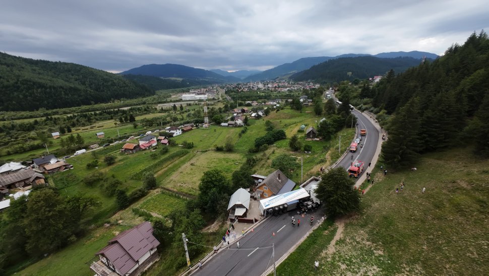 Coliziune între două autotrenuri, între localitățile Vama și Molid 1507