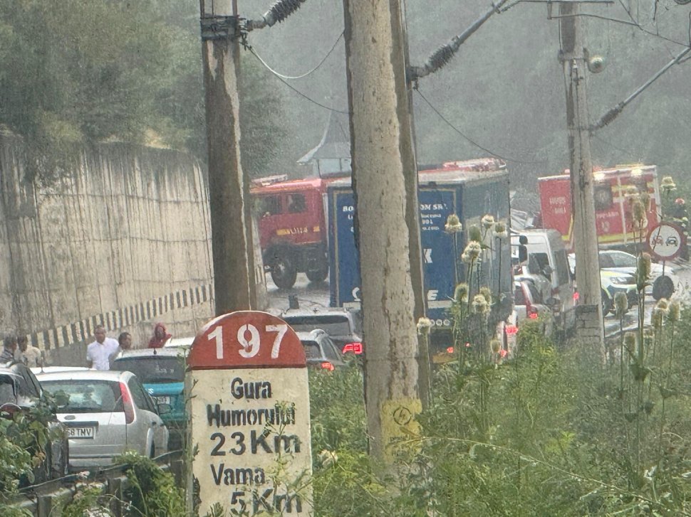 Plan Roșu de Intervenție activat, în urma unui accident rutier între un microbuz și un autotren la Prisaca Dornei 1532