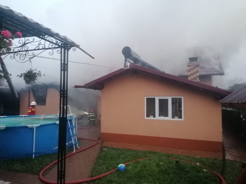 Incendiu la o gospodărie din Bogdănești 1535