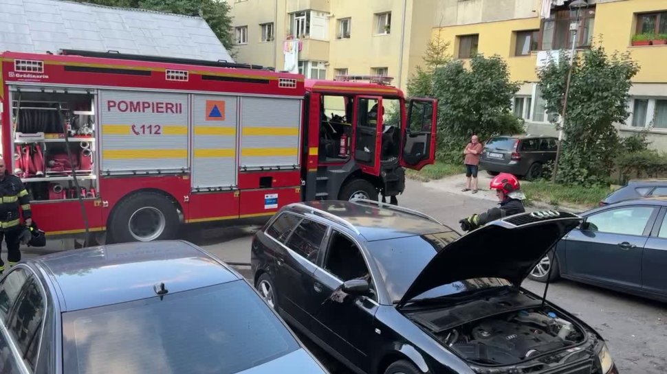 Incendiu la un autoturism în Suceava