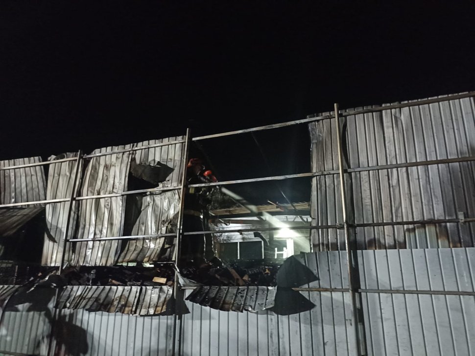 Incendiu provocat intenționat la o casă din Dumbrăveni 1634