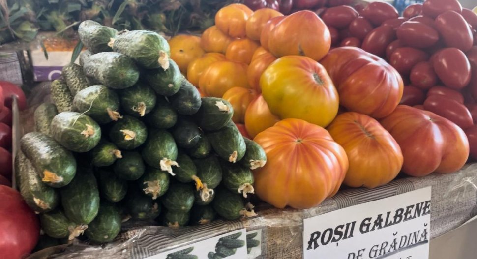 Fructe și legume proaspete la prețuri variate  1734