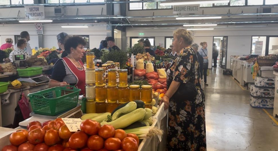 Fructe și legume proaspete la prețuri variate  1738