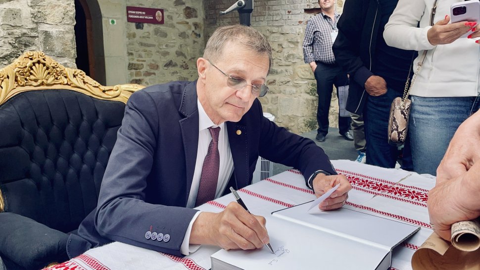 Președintele Academiei Române, academicianul Ioan Aurel Popa, a fost prezent sâmbătă la Suceava 1961