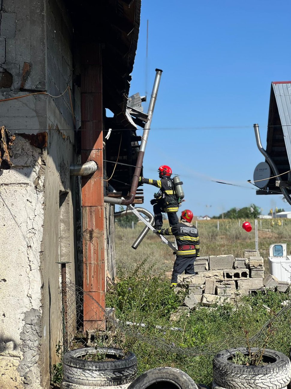 Incendiu de proporții la o locuință din Stamate  2095