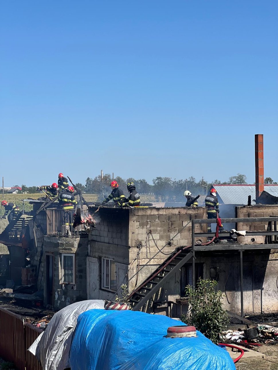 Incendiu de proporții la o locuință din Stamate  2102