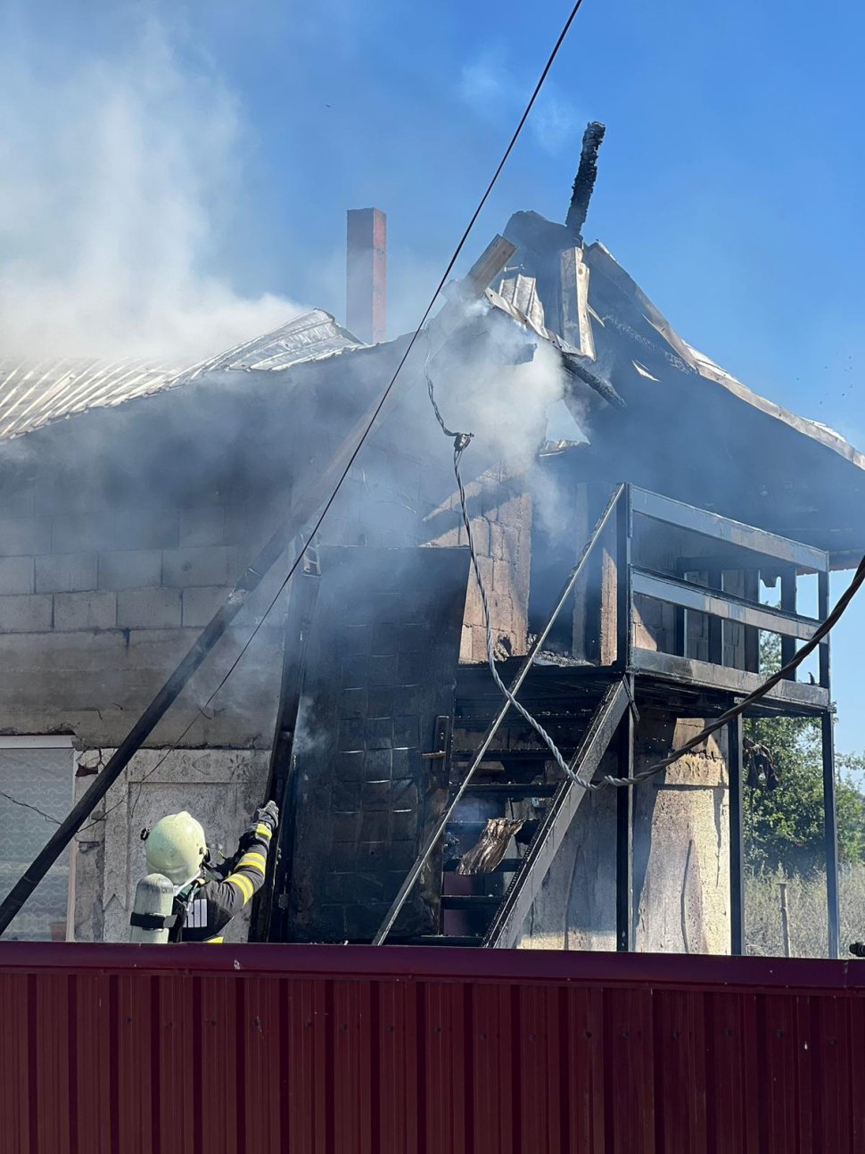 Incendiu de proporții la o locuință din Stamate  2103