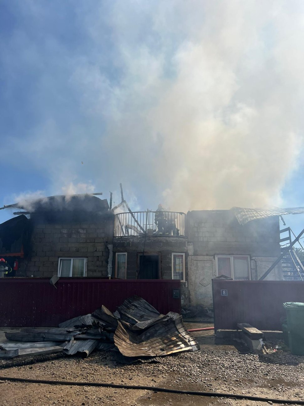 Incendiu de proporții la o locuință din Stamate  2104