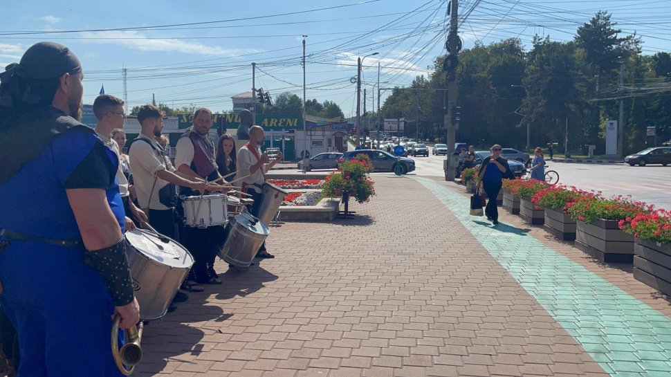  Statuile vii sunt prezente în municipiul Suceava zilele acestea 2069