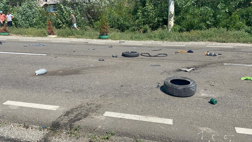 O depășire a provocat un accident teribil în Bunești, pe E85 2197