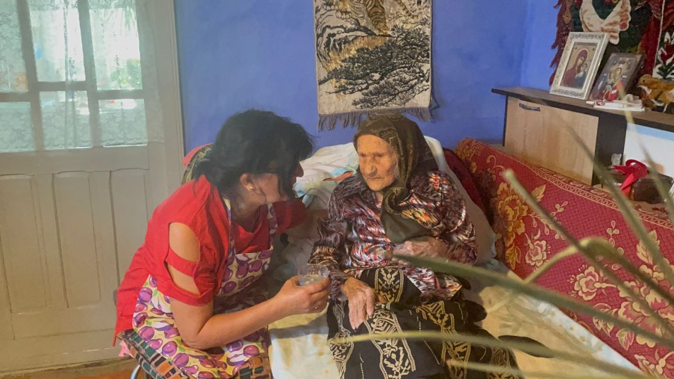 Poveste de viață a doamnei Maria, femeia de 104 ani din Hănțești 2325