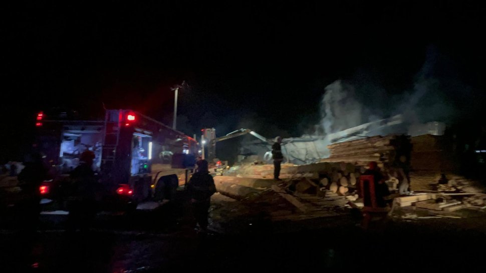 Incendiu de proporții în localitatea Frumosu 2641