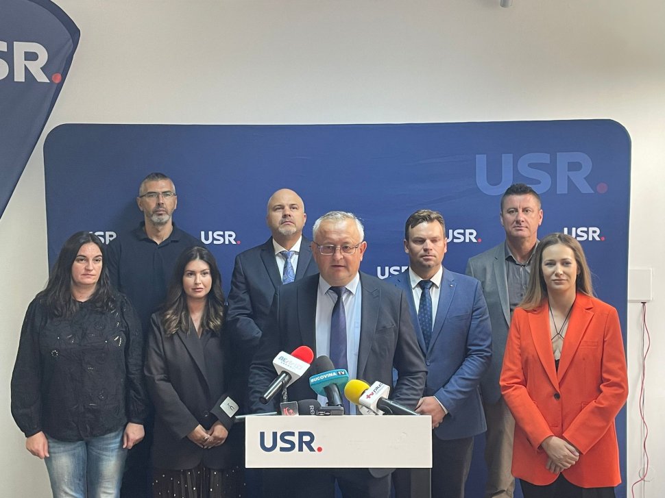 Lista candidaților USR la parlamentare prezentată într-o conferință