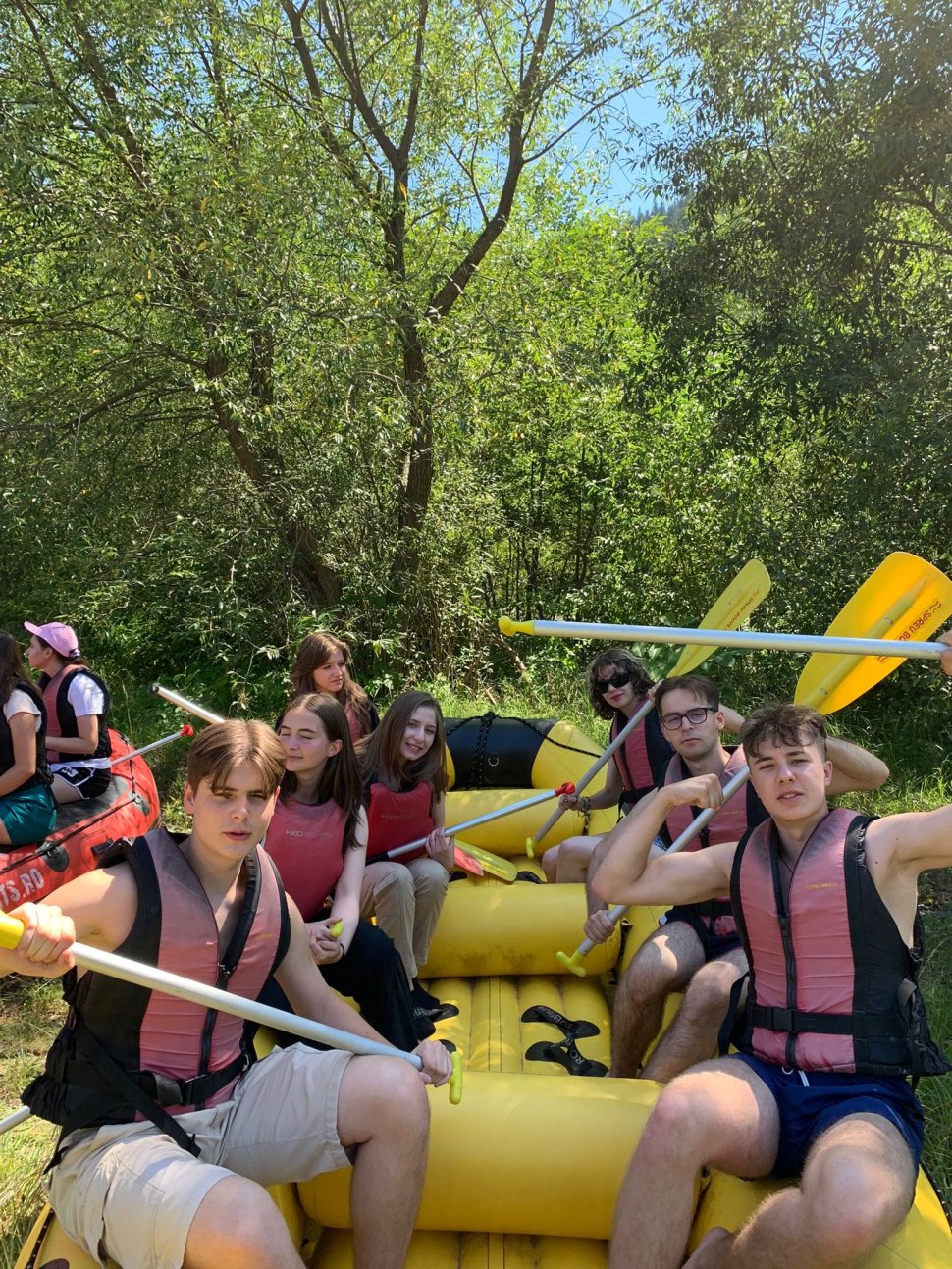 Asociația tinerilor ortodocși suceveni - rafting pe Bistrița 2684