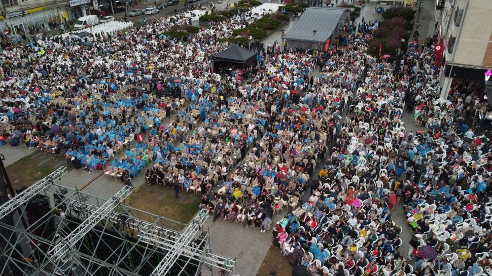 Zâmbete, aplauze și invitați de seamă la „Simfonii de toamnă” 2714