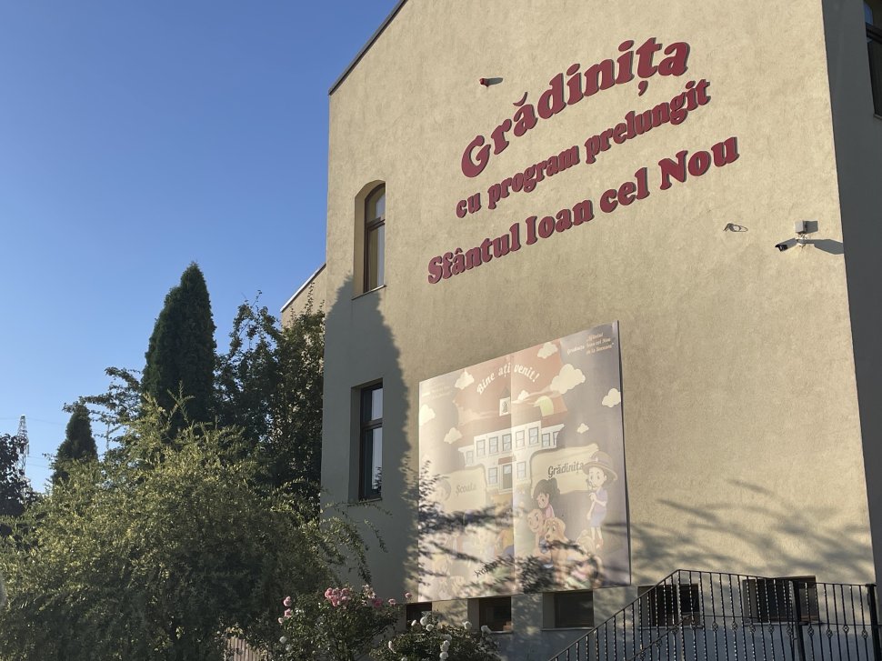 Emotii pentru sute de preșcolari la începutul unui nou an școlar 2731