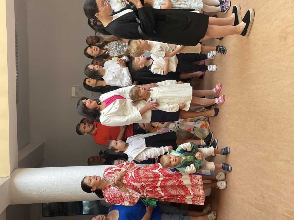 Emotii pentru sute de preșcolari la începutul unui nou an școlar 2738