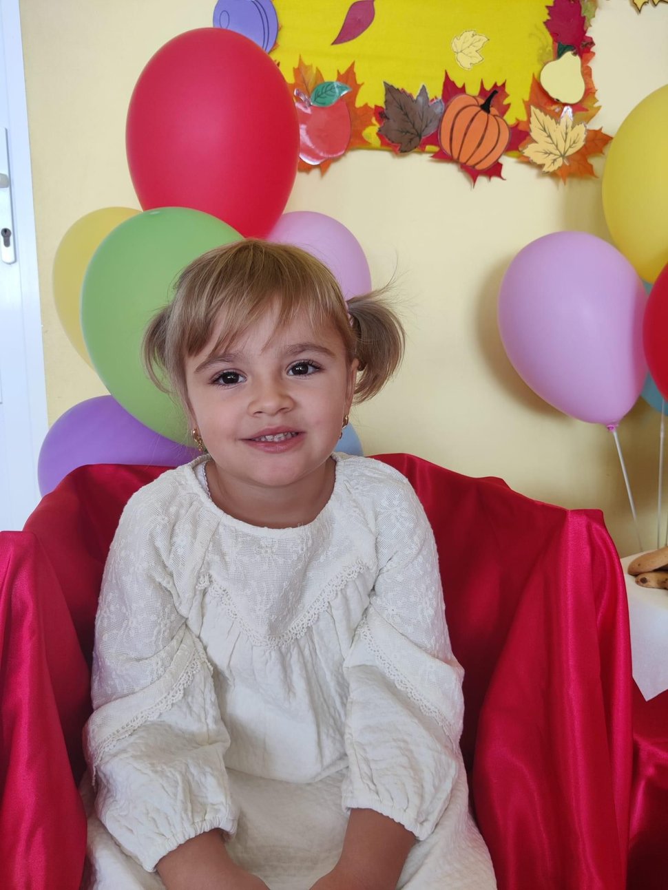 Emotii pentru sute de preșcolari la începutul unui nou an școlar 2785