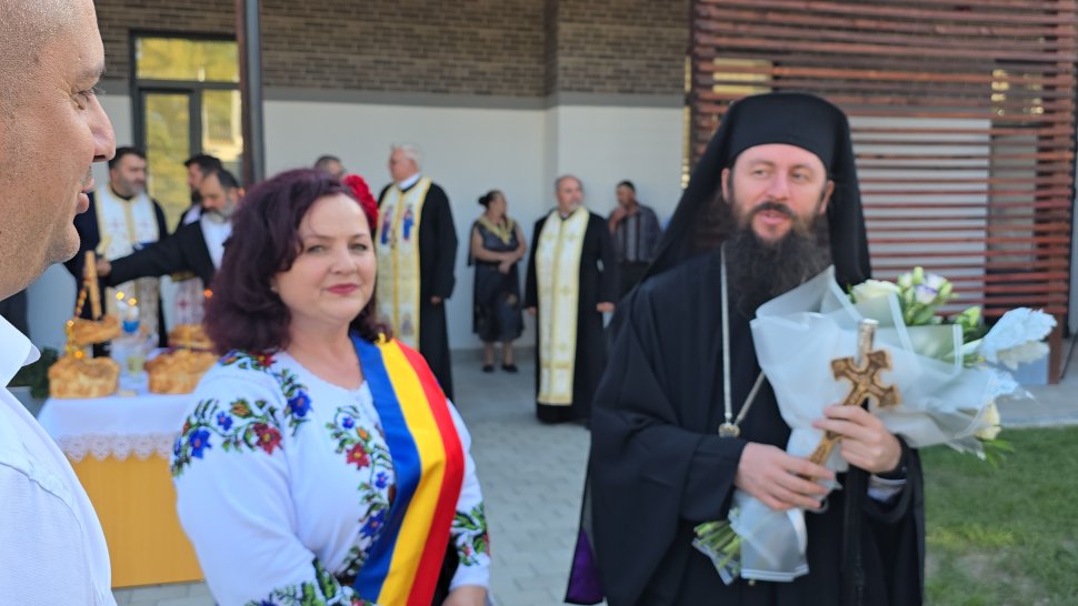 Ps Damaschin Dorneanu, cetățean de onoare al Berchișeștiului 2767