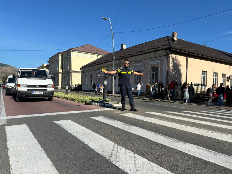 Suceava dă startul anului școlar fără incidente 2801