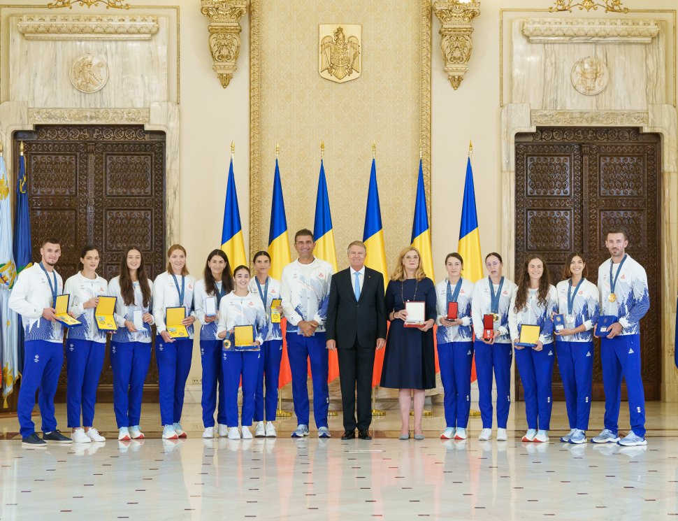 Canotorii suceveni premiați la Palatul Cotroceni