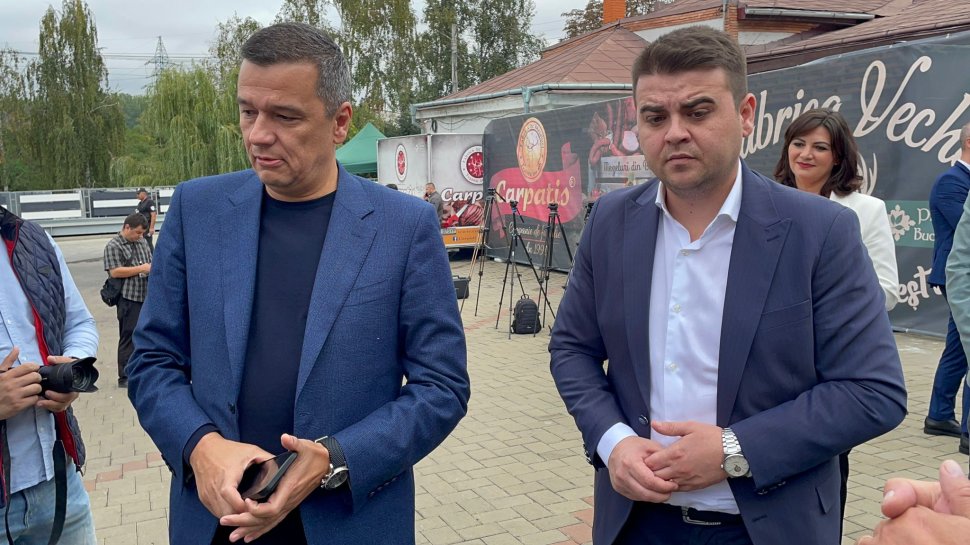 Prim-Ministrul României în vizită la o fabrică de mezeluri din Suceava 2898