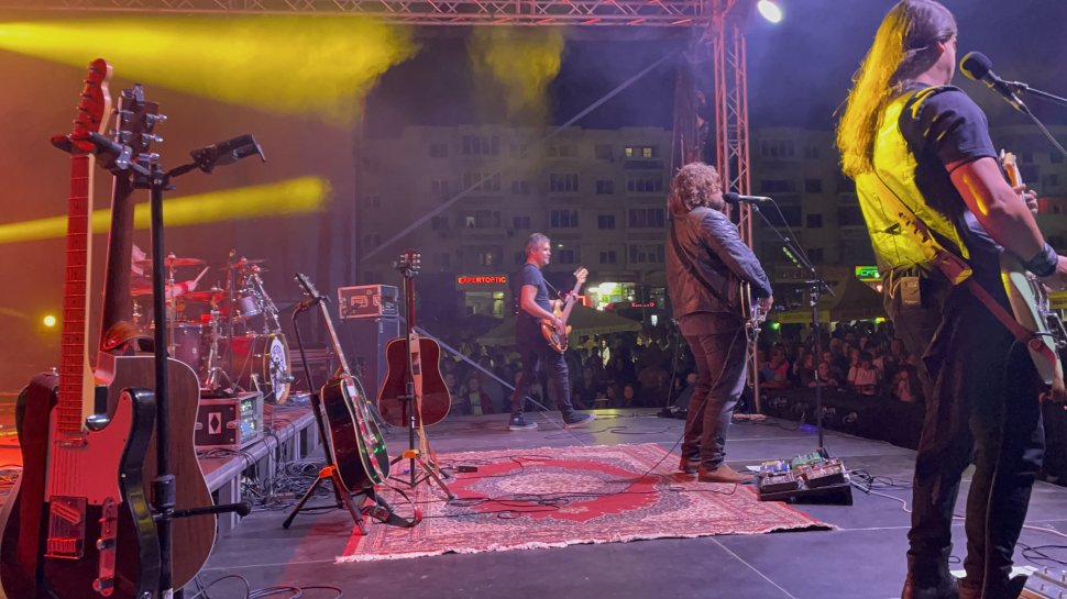 Fălticeniul a vibrat pe ritmurile trupei Bosquito 2964
