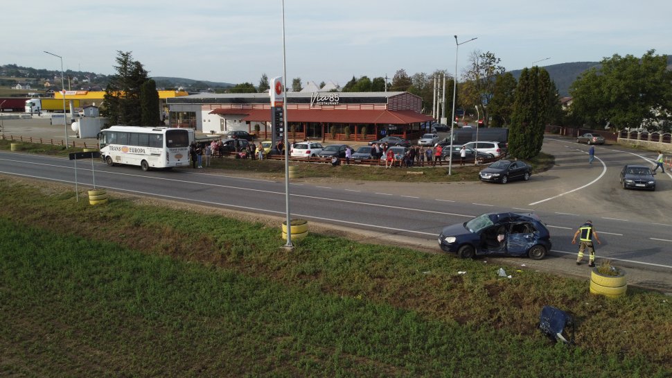 Clipe de panică pentru mai mulți oameni la Pătrăuți, în urma unui accident rutier 3007