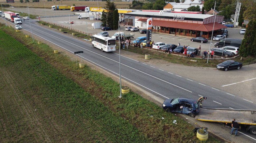 Clipe de panică pentru mai mulți oameni la Pătrăuți, în urma unui accident rutier 3012