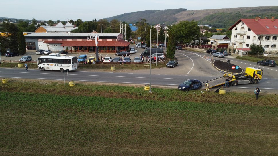 Clipe de panică pentru mai mulți oameni la Pătrăuți, în urma unui accident rutier 3013