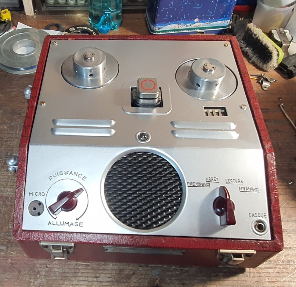 Expoziția „Pe unde retro. Din istoria radioului” la Muzeul de Istorie Siret 3064