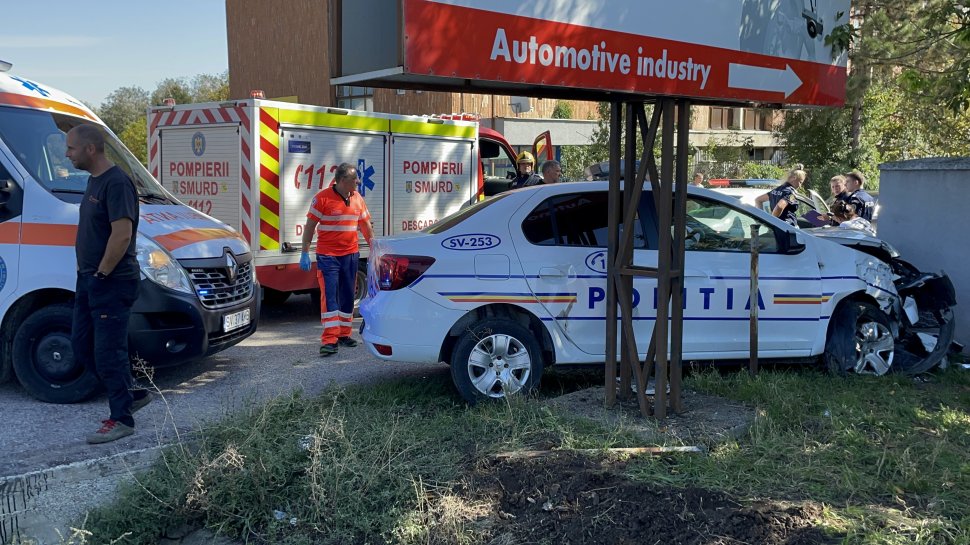 Accident controversat în comuna Șcheia, între o autospecială de poliție și un autoturism 3178